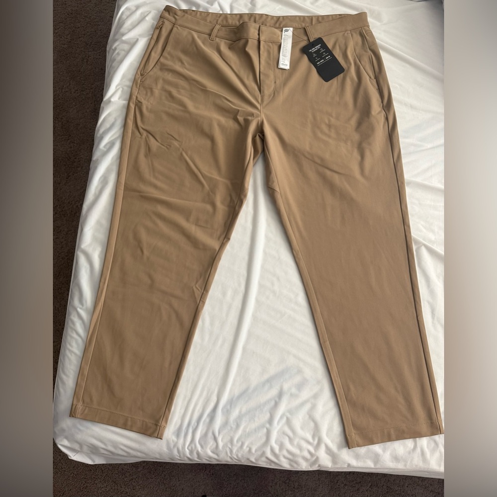 Fabletics Men's Pants (Don Trouser) - Khaki